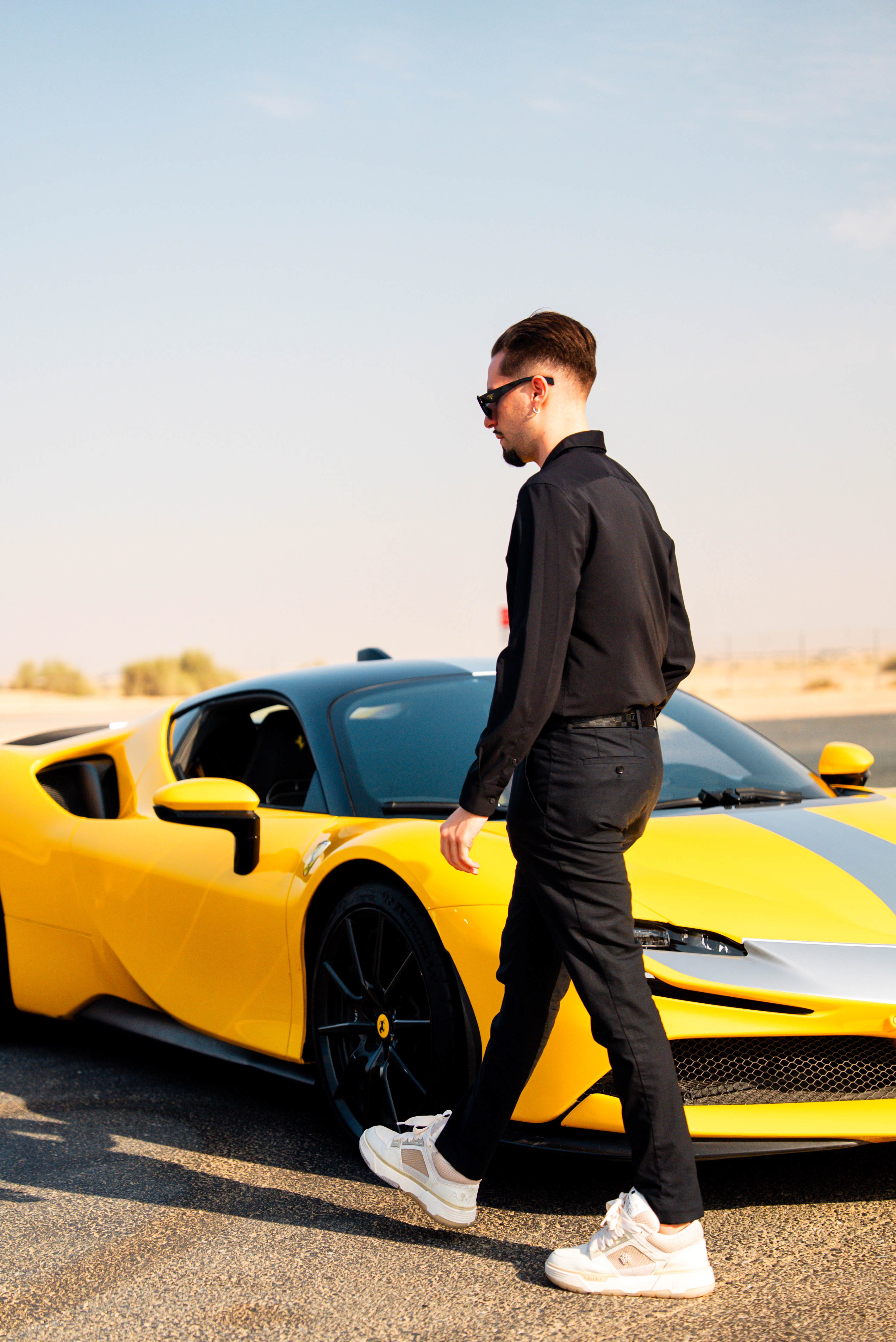 Hans Bruni – Yellow Ferrari